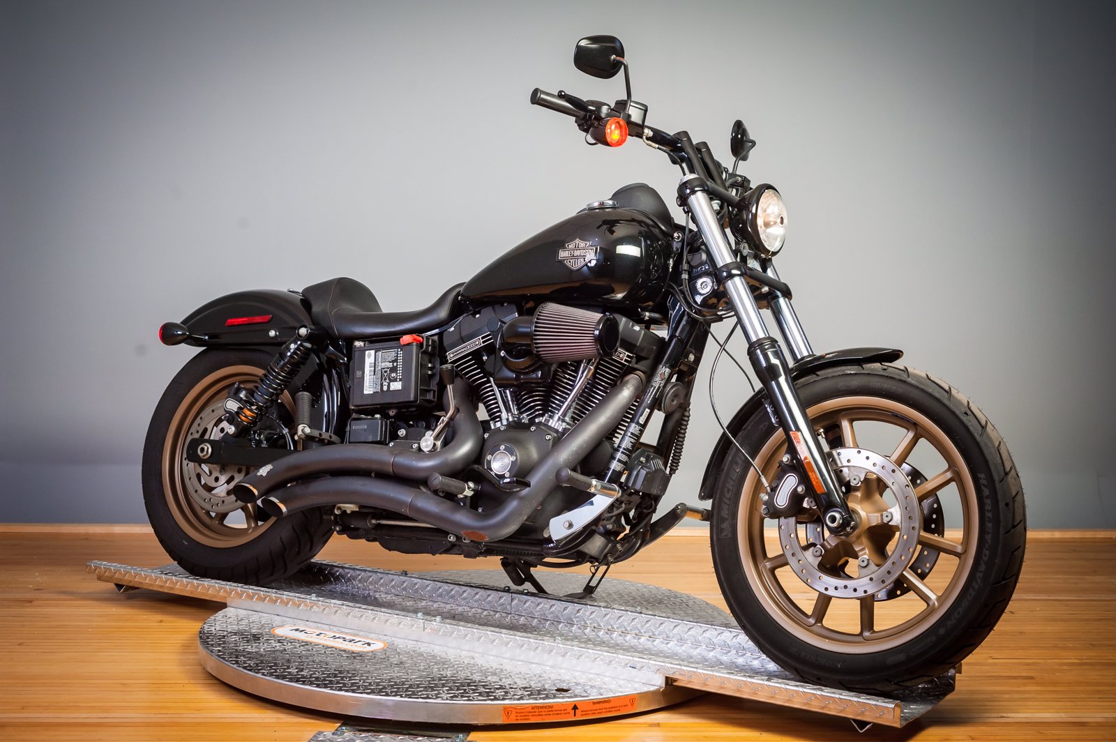 Pre-Owned 2017 Harley-Davidson Dyna Low Rider S FXDLS Softail in ...